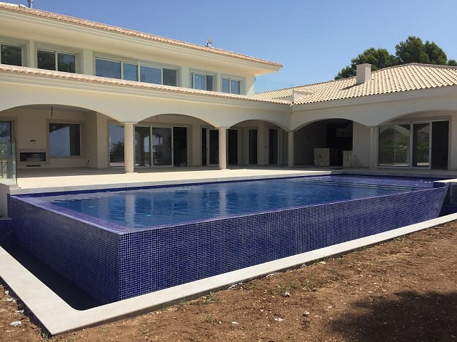 Construcción de piscina en Altea